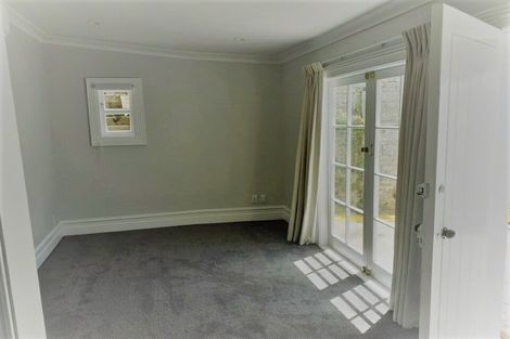 Photo of property in 126 Wallace Street, Mount Cook, Wellington, 6021