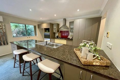 Photo of property in 15 Reidy Place, Pukekohe, 2120