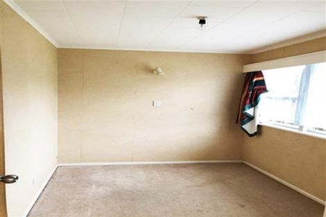 Photo of property in 3 Hamilton Place, Glenfield, Auckland, 0629