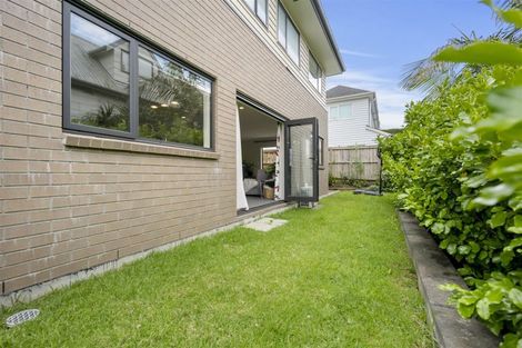 Photo of property in 4 Broadview Place, Howick, Auckland, 2014