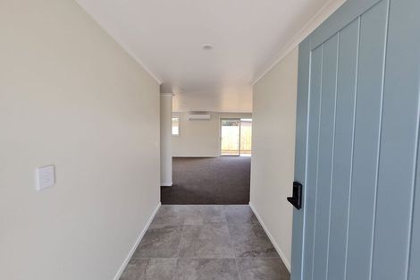 Photo of property in 15 Ocean View Rise, Ruakaka, 0116