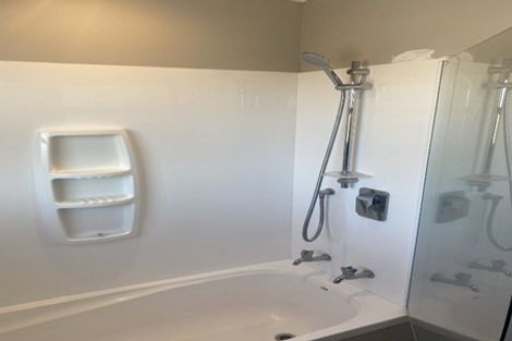 Photo of property in 12 Lawry Street, Moturoa, New Plymouth, 4310