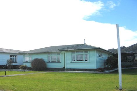 Photo of property in 29 Nelson Quay, Cobden, Greymouth, 7802