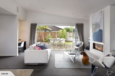 Photo of property in 6 Coutts Street, Papamoa Beach, Papamoa, 3118