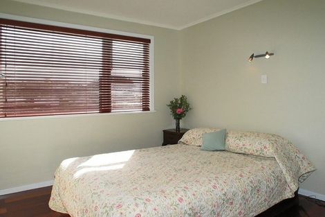 Photo of property in 11 Hallewell Crescent, Johnsonville, Wellington, 6037