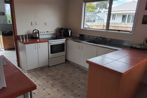 Photo of property in 30 Beach Street, Waikouaiti, 9510