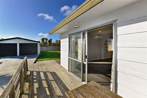 Photo of property in 8 Peckham Lane, Woolston, Christchurch, 8062