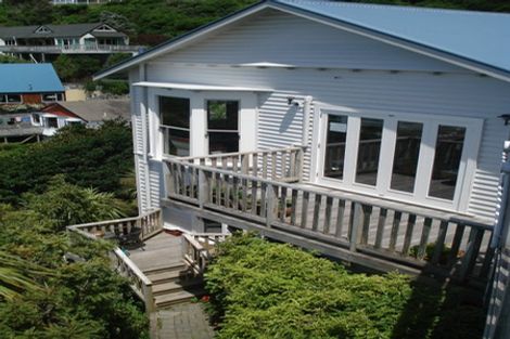 Photo of property in 4 Sunglow Avenue, Melrose, Wellington, 6023