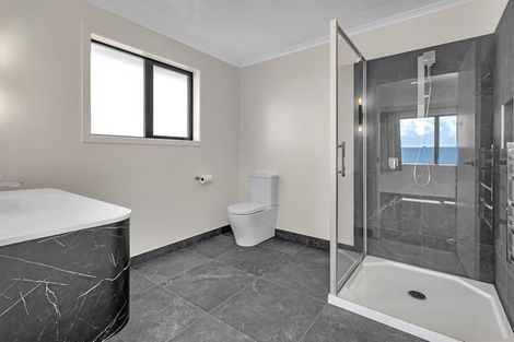 Photo of property in 10 Hauhou Lane, One Tree Point, Ruakaka, 0118