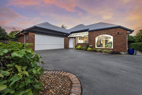 Photo of property in 79 Withells Road, Avonhead, Christchurch, 8042