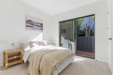 Photo of property in 6/30 Kiteroa Terrace, Rothesay Bay, Auckland, 0630