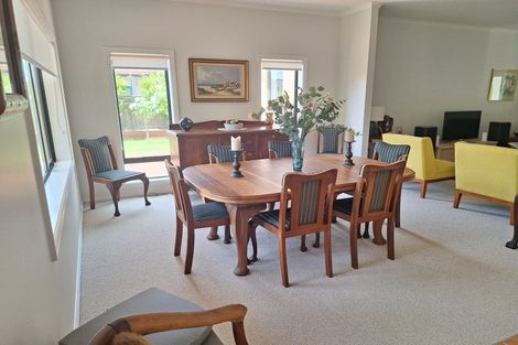 Photo of property in 44 Parkwood Crescent, Gulf Harbour, Whangaparaoa, 0930