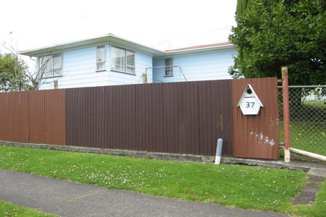 Photo of property in 37 Orly Avenue, Mangere, Auckland, 2022