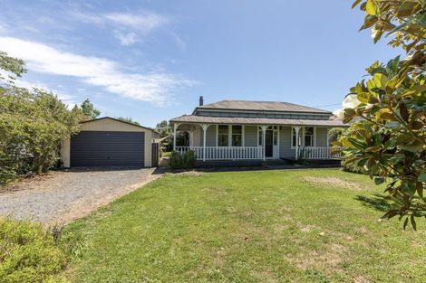 Photo of property in 30 Church Street, Waipawa, 4210