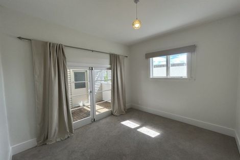 Photo of property in 215 Olliviers Road, Linwood, Christchurch, 8011
