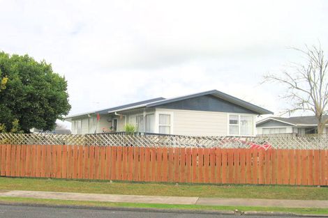 Photo of property in 13 Margaret Place, Deanwell, Hamilton, 3206