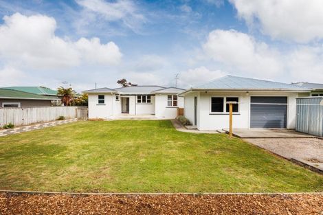 Photo of property in 7 Ruha Street, West End, Palmerston North, 4412