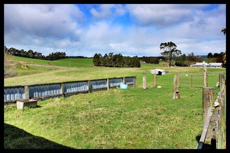 Photo of property in 20 Old Port Road, Warepa, Balclutha, 9273