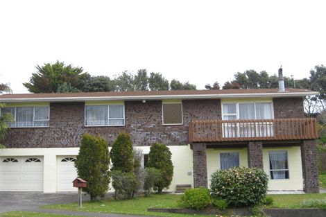 Photo of property in 13 La Salle Drive, Westown, New Plymouth, 4310