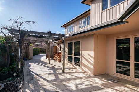 Photo of property in 4 Cherry Court, Wanaka, 9305