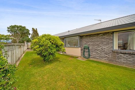 Photo of property in 11 Ash Place, Whalers Gate, New Plymouth, 4310