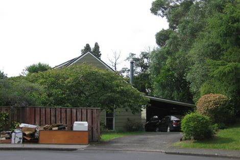 Photo of property in 19 Kawaka Street, Titirangi, Auckland, 0604
