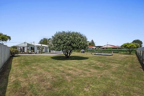 Photo of property in 32 Grey Street, Normanby, Hawera, 4614