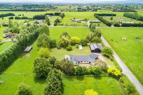 Photo of property in 1999 Longburn Rongotea Road, Longburn, Palmerston North, 4475