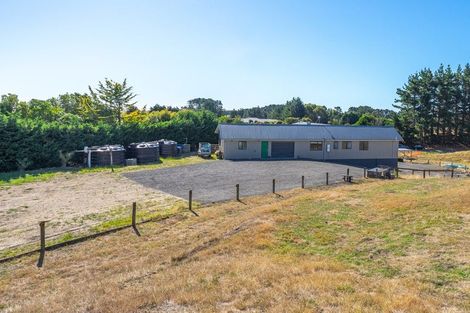 Photo of property in 9 Waitaheke Road, Te Horo, Otaki, 5581