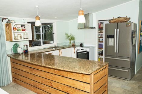 Photo of property in 123b Colombo Road, Waiuku, 2123