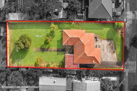 Photo of property in 2 Walter Street, Mangere East, Auckland, 2024