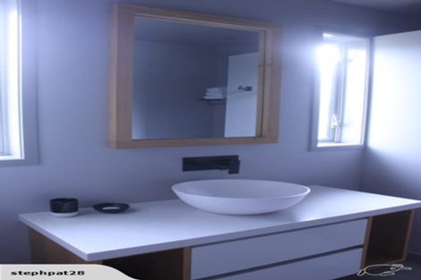 Photo of property in 1a Burgess Hill Road, Burgess Park, New Plymouth, 4371