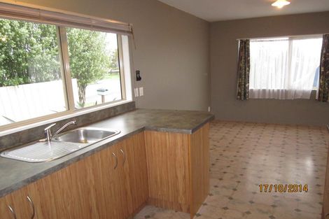 Photo of property in 8a Grandview Road, Nawton, Hamilton, 3200