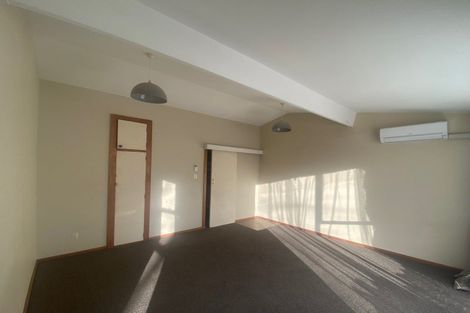 Photo of property in 1/206 Hastings Street East, Waltham, Christchurch, 8023