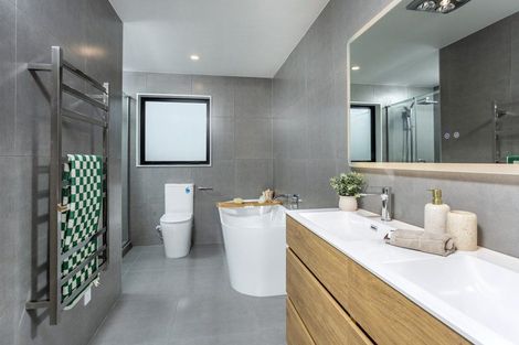 Photo of property in 23a Glenvar Road, Torbay, Auckland, 0630