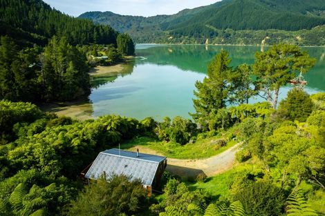 Photo of property in 399 Mahau Road, Mahau Sound, Picton, 7282