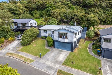 Photo of property in 62 Albatross Close, Whitby, Porirua, 5024