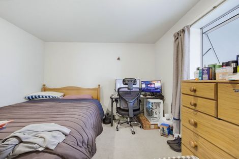 Photo of property in Elizabeth Street Chapel, 4/6 Elizabeth Street, Mount Victoria, Wellington, 6011