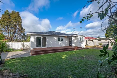 Photo of property in 95 Dittmer Drive, West End, Palmerston North, 4412