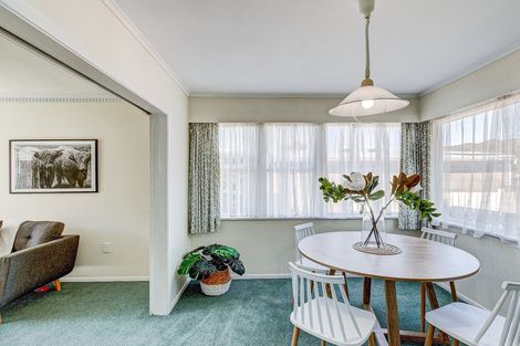 Photo of property in 4 Chesney Street, Avalon, Lower Hutt, 5011