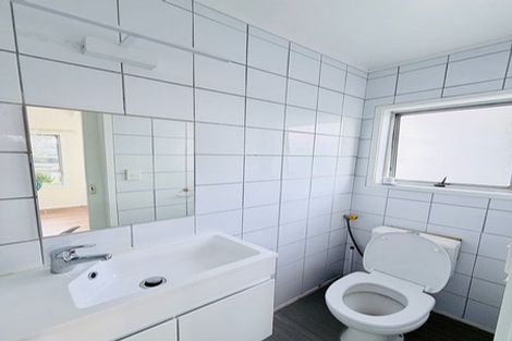 Photo of property in 152 Weatherly Road, Torbay, Auckland, 0630