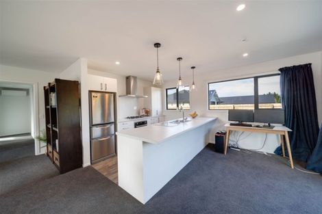 Photo of property in 5 Edna Lane, Lake Hawea, Wanaka, 9382