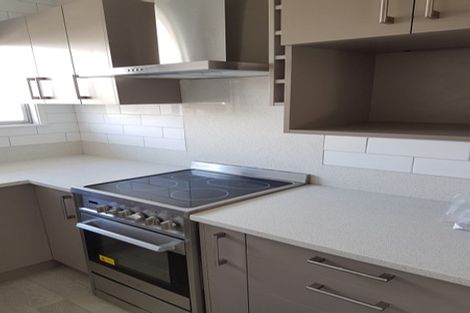 Photo of property in 6/46 School Road, Morningside, Auckland, 1021