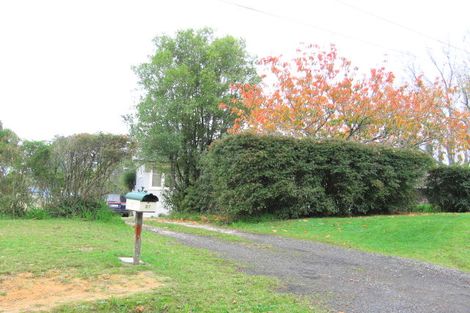 Photo of property in 27 Churchouse Road, Greenhithe, Auckland, 0632