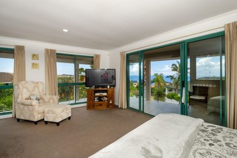 Photo of property in 21 Belle-mer Place, Gulf Harbour, Whangaparaoa, 0930