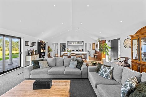 Photo of property in 71 Davis Road, Cust, Rangiora, 7471