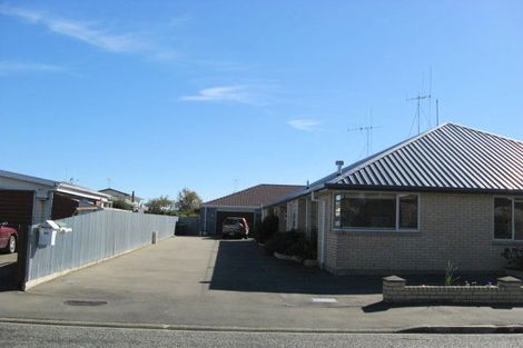 Photo of property in 2/4 Gibson Street, Seaview, Timaru, 7910