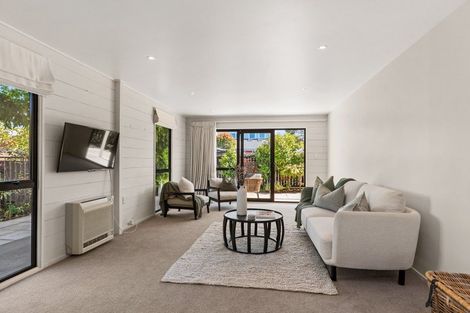 Photo of property in 115e Merivale Lane, Merivale, Christchurch, 8014