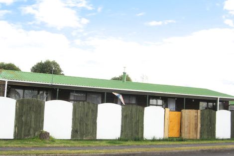 Photo of property in 2 Riverton Place, Fairview Downs, Hamilton, 3214