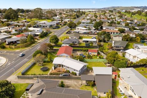 Photo of property in 54 Links Avenue, Mount Maunganui, 3116